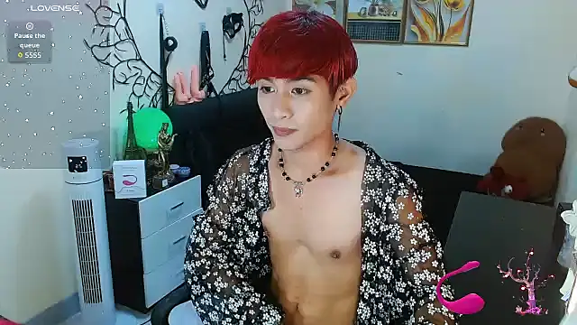Snapshot of WildestTwink chatting on 09.23.25 WildestTwink online show from 09.23.25