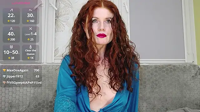 Snapshot of Hetera chatting on 01.11.25 Hetera online show from 01.11.25