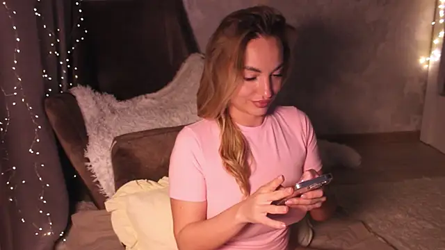 Snapshot of MaryFaith chatting on 01.15.26 MaryFaith online show from 01.15.26