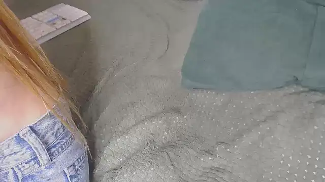 Kiradoll27 online show from 02.20.25