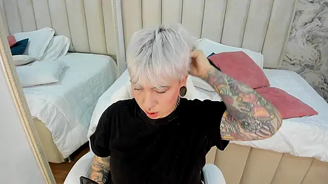 amy ink online show from 09.15.25