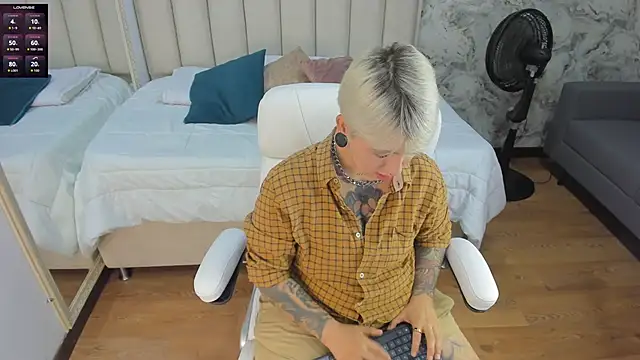 amy ink online show from 11.06.25