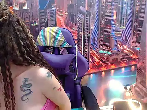 JAjhaCOOL TS4u online show from 10.25.25