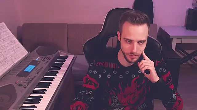 Sweetparker online show from 12.28.24