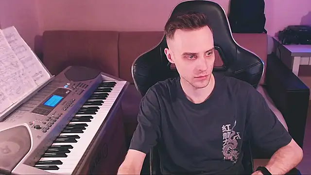 Sweetparker online show from 12.05.25