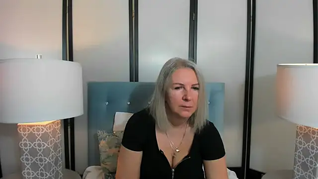 EricaTop online show from 02.15.25