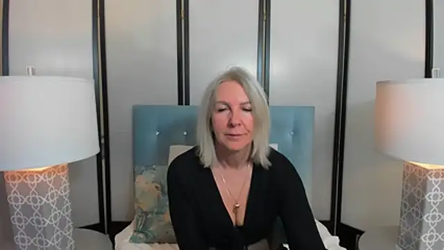 EricaTop online show from 04.12.26