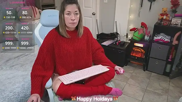 Snapshot of _NinaLuvSins_ chatting on 12.17.24 NinaLuvSins online show from 12.17.24