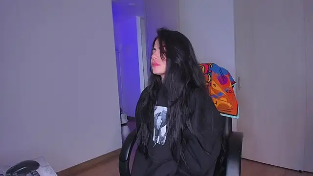 Lisegg  online show from 11.18.25