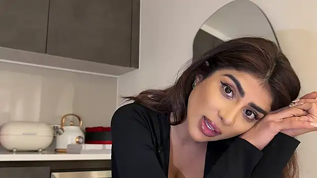 ArabicBarbie online show from 02.16.26