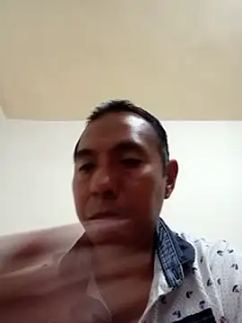 Snapshot of desnudo_Sexoxo chatting on 12.04.24 desnudo Sexoxo online show from 12.04.24