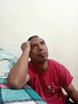 Snapshot of desnudo_Sexoxo chatting on 12.19.24 desnudo Sexoxo online show from 12.19.24