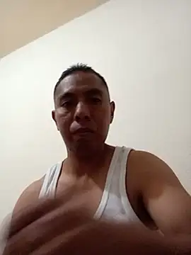 Snapshot of desnudo_Sexoxo chatting on 12.22.24 desnudo Sexoxo online show from 12.22.24