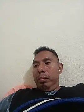 Snapshot of desnudo_Sexoxo chatting on 12.29.24 desnudo Sexoxo online show from 12.29.24