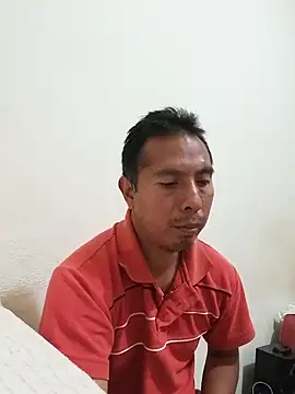 Snapshot of desnudo_Sexoxo chatting on 01.28.25 desnudo Sexoxo online show from 01.28.25