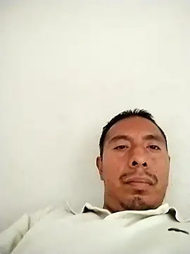 Snapshot of desnudo_Sexoxo chatting on 02.26.25 desnudo Sexoxo online show from 02.26.25