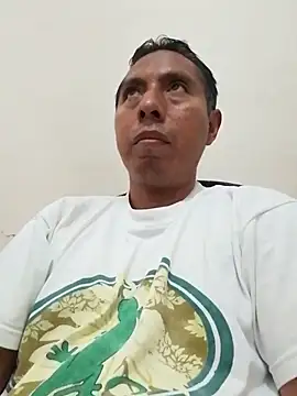 Snapshot of desnudo_Sexoxo chatting on 03.19.25 desnudo Sexoxo online show from 03.19.25