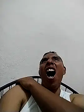 Snapshot of desnudo_Sexoxo chatting on 09.30.25 desnudo Sexoxo online show from 09.30.25