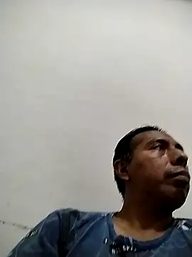 Snapshot of desnudo_Sexoxo chatting on 10.25.25 desnudo Sexoxo online show from 10.25.25