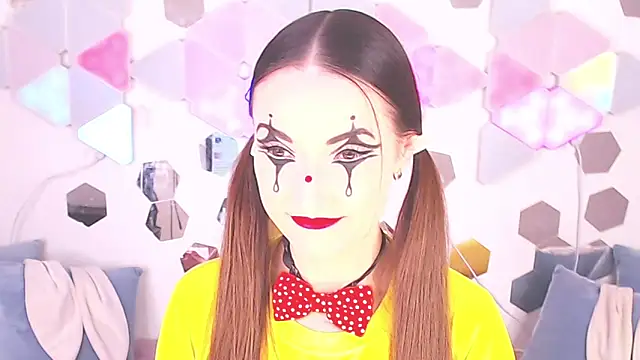 LexiKiss online show from 12.02.25