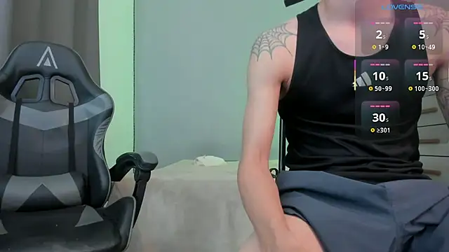 AyJeeEm online show from 07.13.26