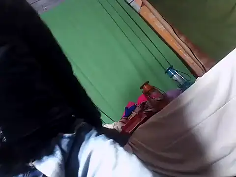 Snapshot of desiboy1101 chatting on 02.05.25 desiboy1101 online show from 02.05.25