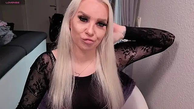 MIA-XXX online show from 07.01.26