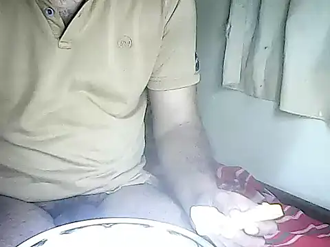 Snapshot of LifeLineSL chatting on 12.11.24 LifeLineSL online show from 12.11.24