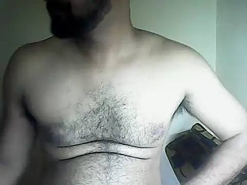 Snapshot of LifeLineSL chatting on 12.21.24 LifeLineSL online show from 12.21.24