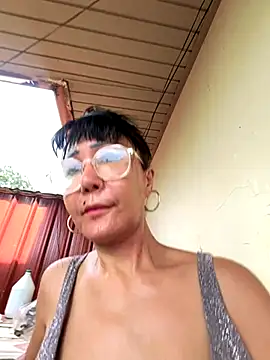 sweetieme online show from 10.29.25