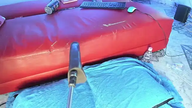 Snapshot of Dakotalove20 chatting on 02.27.25 Dakotalove20 online show from 02.27.25