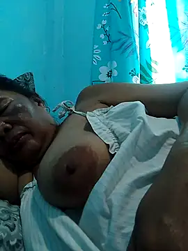 Snapshot of sexylizzy4u chatting on 01.08.26 sexylizzy4u online show from 01.08.26