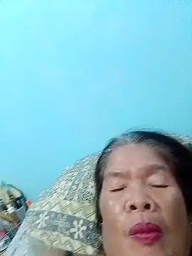 Snapshot of sexylizzy4u chatting on 02.12.26 sexylizzy4u online show from 02.12.26