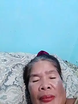 Snapshot of sexylizzy4u chatting on 02.14.26 sexylizzy4u online show from 02.14.26