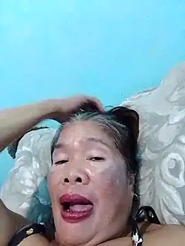 Snapshot of sexylizzy4u chatting on 02.28.26 sexylizzy4u online show from 02.28.26