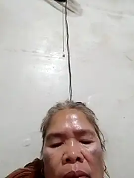 Snapshot of sexylizzy4u chatting on 03.18.26 sexylizzy4u online show from 03.18.26