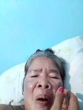 Snapshot of sexylizzy4u chatting on 03.24.26 sexylizzy4u online show from 03.24.26