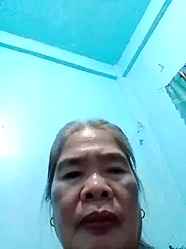 Snapshot of sexylizzy4u chatting on 03.28.26 sexylizzy4u online show from 03.28.26