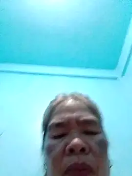 Snapshot of sexylizzy4u chatting on 04.08.26 sexylizzy4u online show from 04.08.26