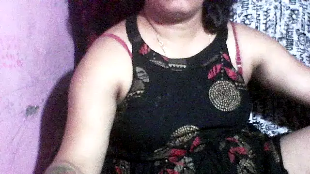 Snapshot of koyel90 chatting on 10.08.25 koyel90 online show from 10.08.25