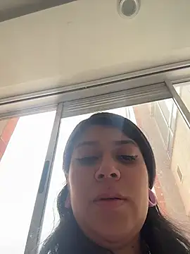 emilyjohanson online show from 04.21.26