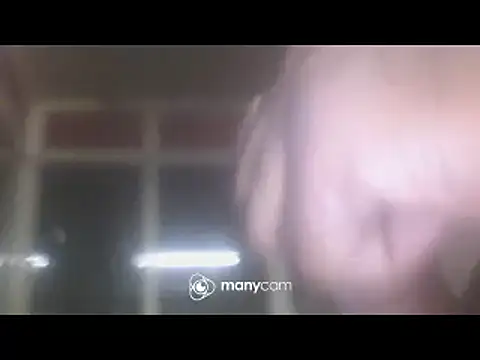 Snapshot of jikh13 chatting on 03.02.25 jikh13 online show from 03.02.25