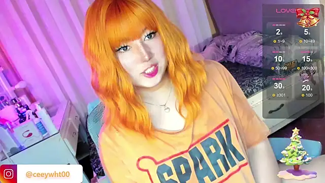 Snapshot of HOTnWILDalice chatting on 12.23.25 HOTnWILDalice online show from 12.23.25