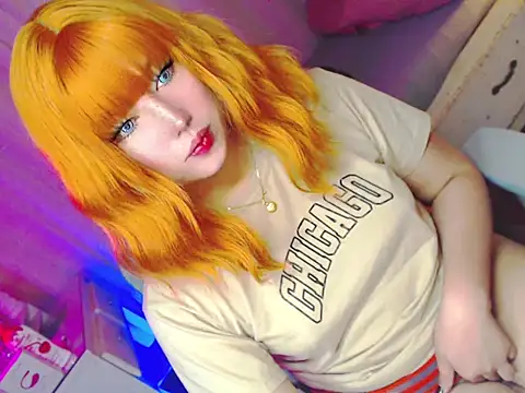 Snapshot of HOTnWILDalice chatting on 04.24.26 HOTnWILDalice online show from 04.24.26