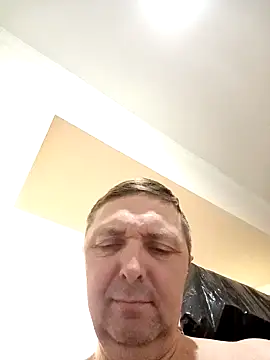 Snapshot of Pokaz2020 chatting on 01.05.25 Pokaz2020 online show from 01.05.25