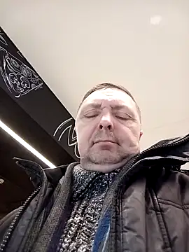 Snapshot of Pokaz2020 chatting on 02.19.25 Pokaz2020 online show from 02.19.25