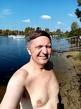 Snapshot of Pokaz2020 chatting on 09.10.25 Pokaz2020 online show from 09.10.25