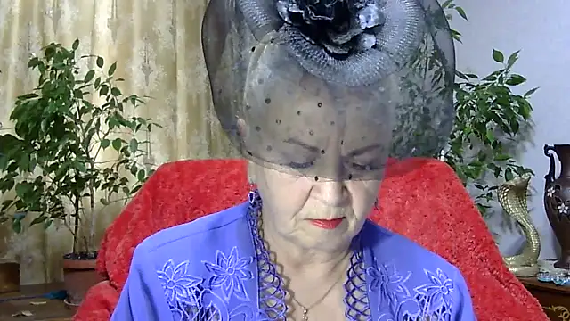 Emma52610 online show from 03.04.25