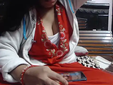 Snapshot of prettyindiandoll chatting on 01.23.25 prettyindiandoll online show from 01.23.25