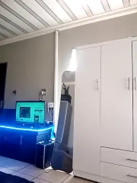 SQUITBOOTY online show from 11.28.25